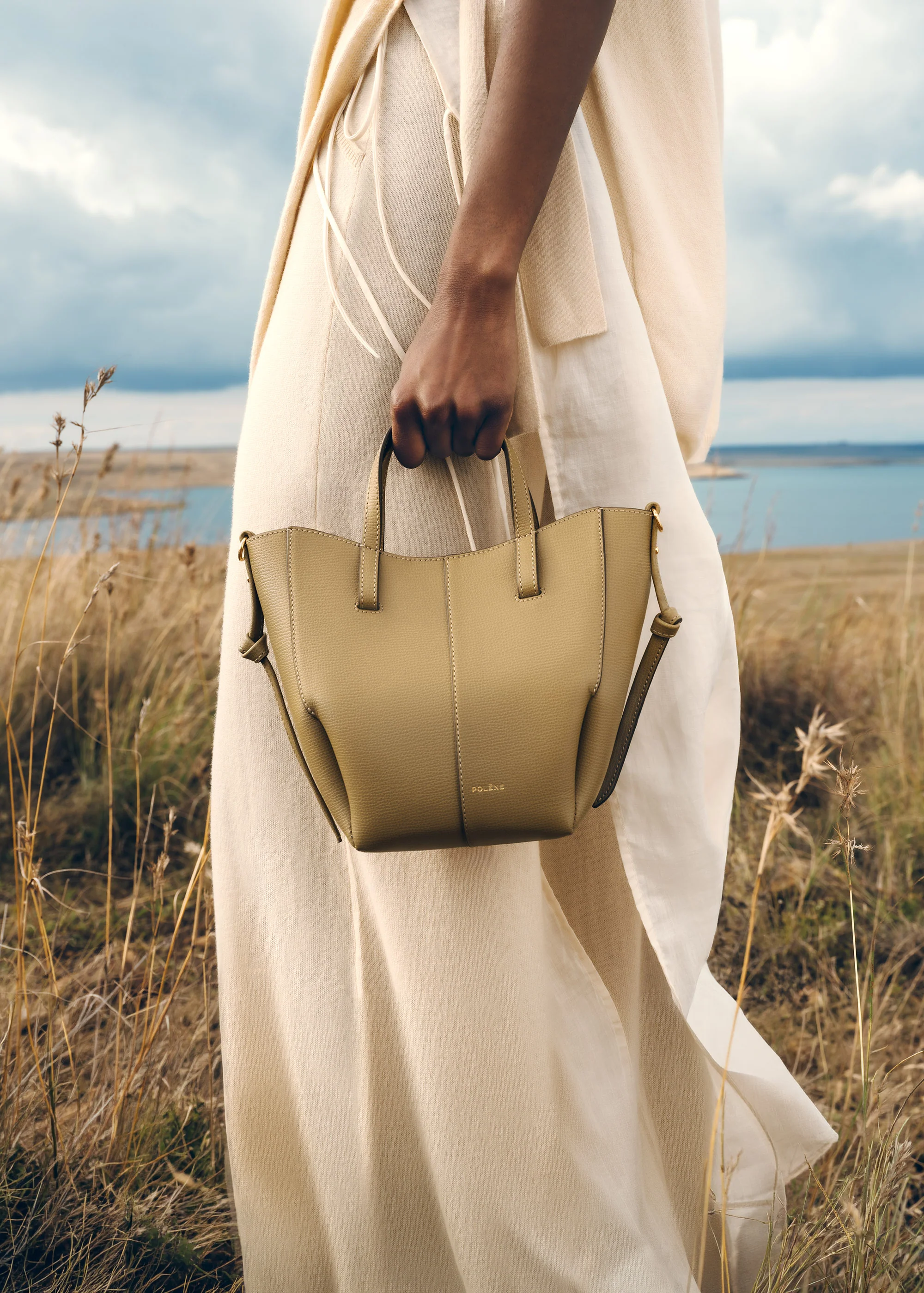 Cyme Tote Nano - Olive Fumée Grainé - Image 4