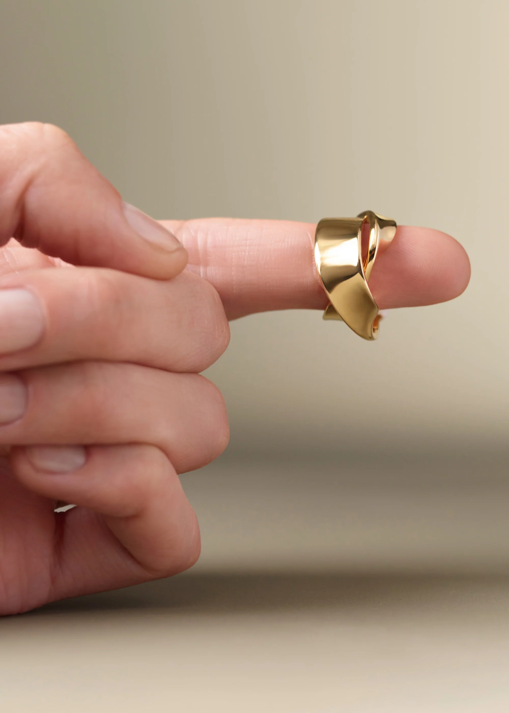 Bague Volute Éole - Dorée à l’or 24 carats - Image 3
