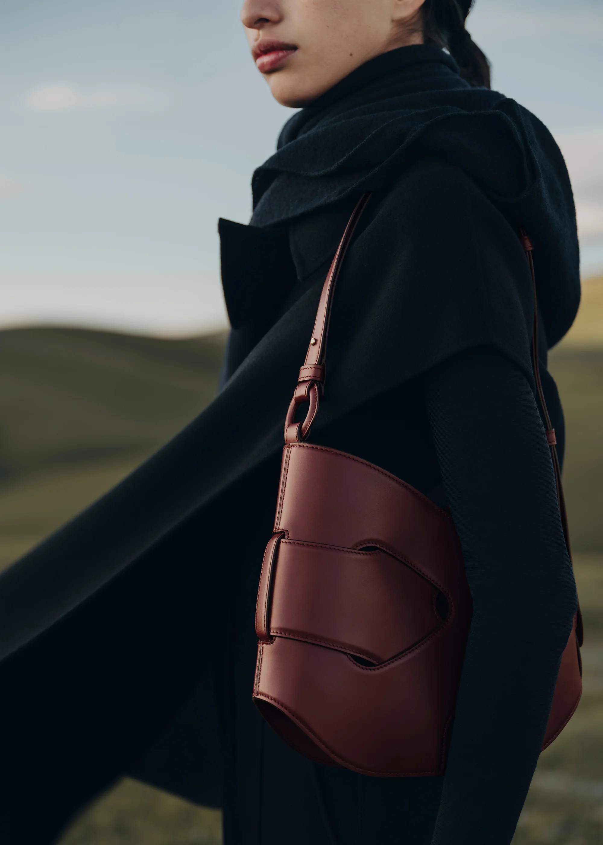 Nodde Hobo - Cerise Noire Lisse - Image 4